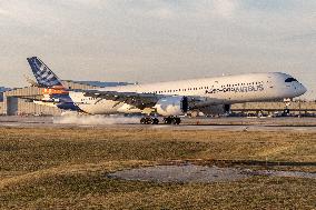 Airbus Cold Weather Test A350 In Milwaukee, Wisconsin.