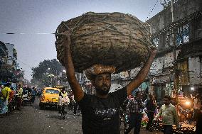 Daily Life In Kolkata