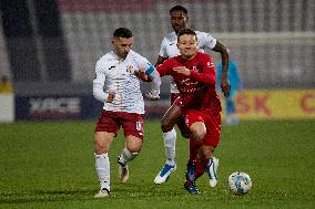 Gzira United FC v Naxxar Lions FC