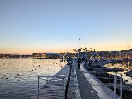 Everyday Life At Lake Geneva In Geneva, Switzerland