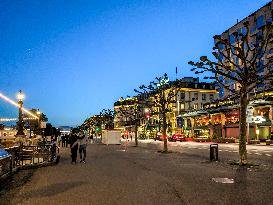 Everyday Life At Lake Geneva In Geneva, Switzerland