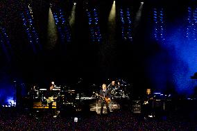 Paul McCartney Performs Live - Madrid