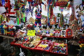 Christmas Market In Downtown Tlalpan, Mexico City