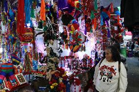 Christmas Market In Downtown Tlalpan, Mexico City