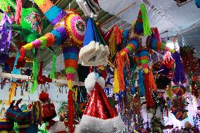 Christmas Market In Downtown Tlalpan, Mexico City