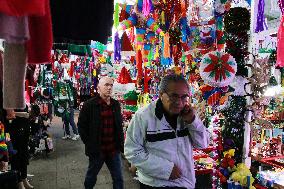 Christmas Market In Downtown Tlalpan, Mexico City