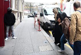 Angelina Jolie and Kids Arrive On Set - Paris