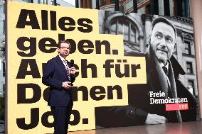 FDP Campaign Presentation For The Bundestag Elections