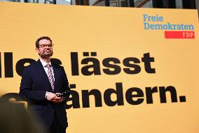 FDP Campaign Presentation For The Bundestag Elections