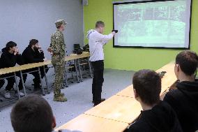 "Defence of Ukraine" subject in college in Kyiv region