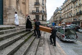 Niels Arestrup Funeral - Paris