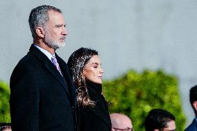 Royals Attend Official Farewell Ceremony At Airport - Madrid