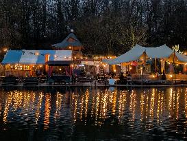 ​Gans Am Wasser​ Christmas Market, A Festive Experience At Westpark Munich