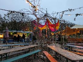 ​Gans Am Wasser​ Christmas Market, A Festive Experience At Westpark Munich