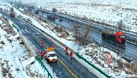 Heavy Snow Hit Zhangye