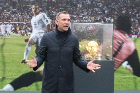 Andriy Shevchenko brings Ballon dOr to Ukraine