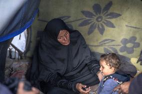 Displaced Live In Makeshift Shelters - Gaza