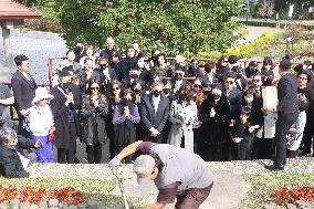 Writer Chiung Yao's Cremation Ceremony