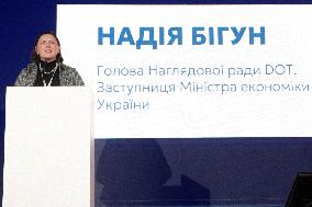 "DOT. A Year of Supply Reform" presentation in Kyiv