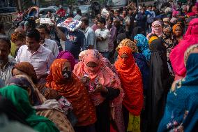 Daily Life In Dhaka