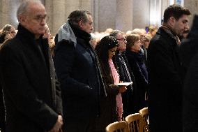 Mass dedicated to Donors at Notre Dame Cathedral - Paris