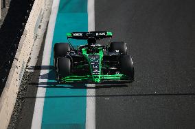 Formula 1 Testing In Abu Dhabi