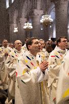 Mass dedicated to Donors at Notre Dame Cathedral - Paris