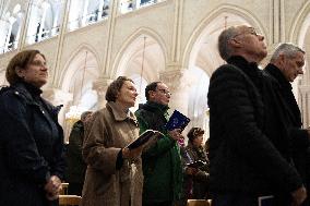 Mass dedicated to Donors at Notre Dame Cathedral - Paris