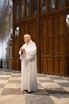 Mass dedicated to Donors at Notre Dame Cathedral - Paris