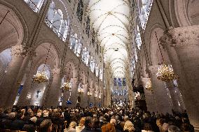 Mass dedicated to Donors at Notre Dame Cathedral - Paris