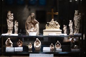 Mass dedicated to Donors at Notre Dame Cathedral - Paris