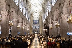 Mass dedicated to Donors at Notre Dame Cathedral - Paris