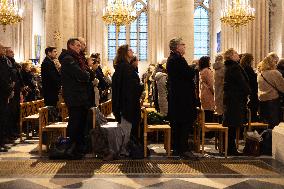 Mass dedicated to Donors at Notre Dame Cathedral - Paris