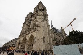 Mass dedicated to Donors at Notre Dame Cathedral - Paris