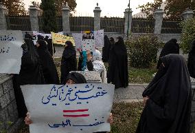 Pro-Hijab Rally In Tehran