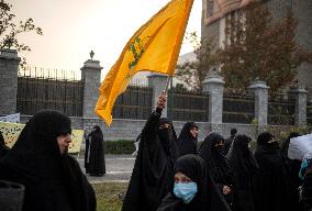 Pro-Hijab Rally In Tehran