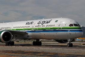 Saudia Boeing 787 on the runway after landing in Barcelona