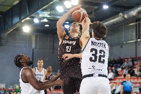 Legia Warszawa vs Bamberg Baskets - European North Basketball League