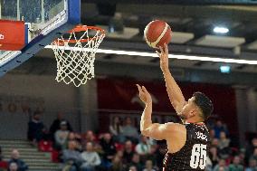 Legia Warszawa vs Bamberg Baskets - European North Basketball League