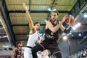 Legia Warszawa vs Bamberg Baskets - European North Basketball League