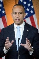 Jeffries Weekly Press Briefing - Washington