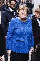 Angela Merkel Out For Lunch - Milan