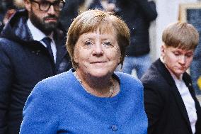 Angela Merkel Out For Lunch - Milan