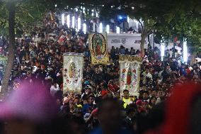 Pilgrims Arriving The Basilica Of Guadalupe