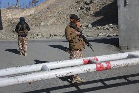 Suicide Bomb Kills Taliban Minister - Kabul