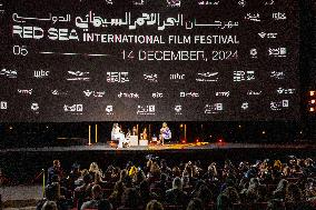 Sarah Jessica Parker At Red Sea Film Festival - Jeddah