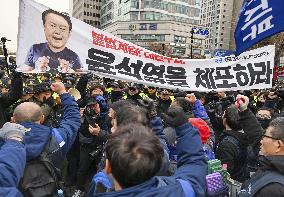 Rally against S. Korea's Yoon