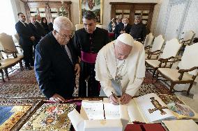 Pope Francis Receives Mahmoud Abbas - Vatican