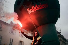 Demonstration “for employment and industry” - Paris AJ