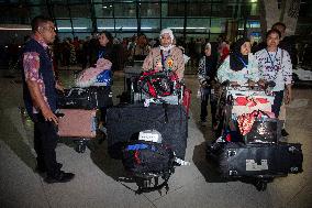 Indonesia Repatriates Citizens From Syria